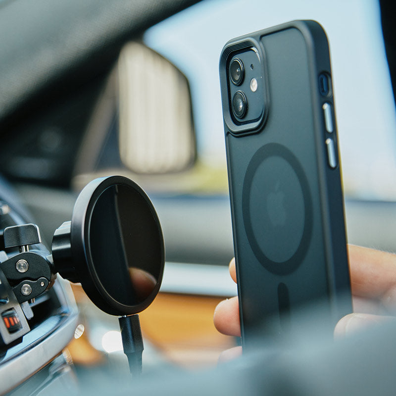 Does a Car Mount Work with a Phone Case? – AF Case